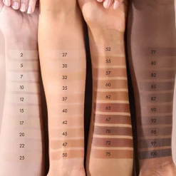 Catrice Invisible Cover 040N Foundation