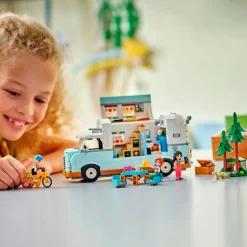 LEGO Friends 42663 Camperavontuur met Vrienden